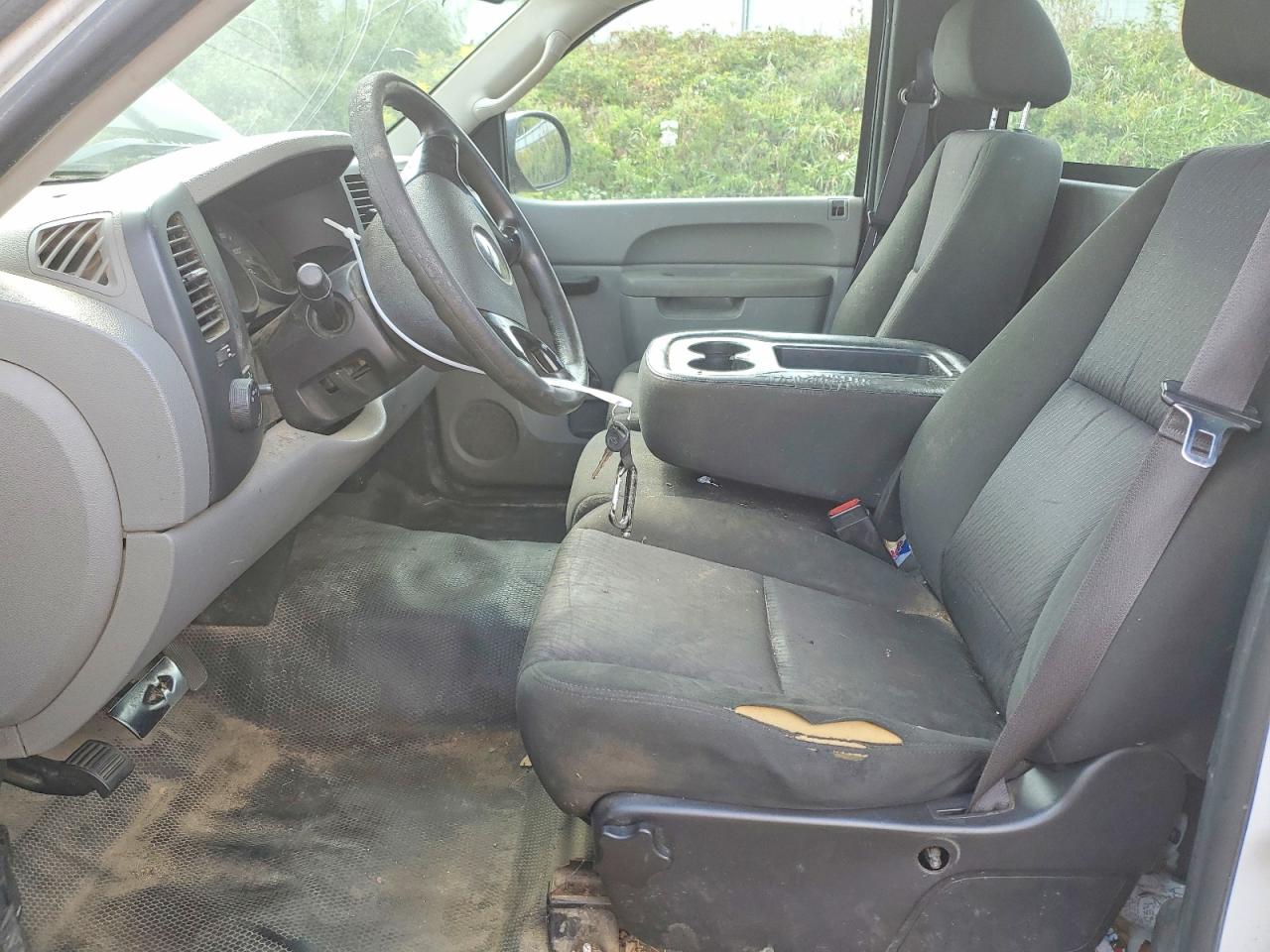 1GCNCPEX9BZ391983 · 2011 CHEVROLET SILVERADO · 7/12