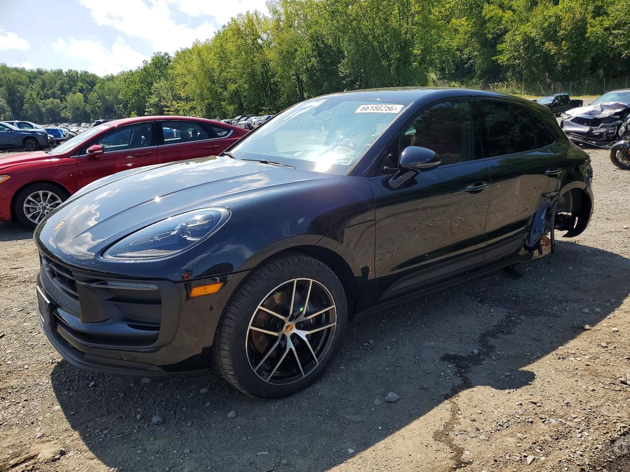 2022 PORSCHE MACAN