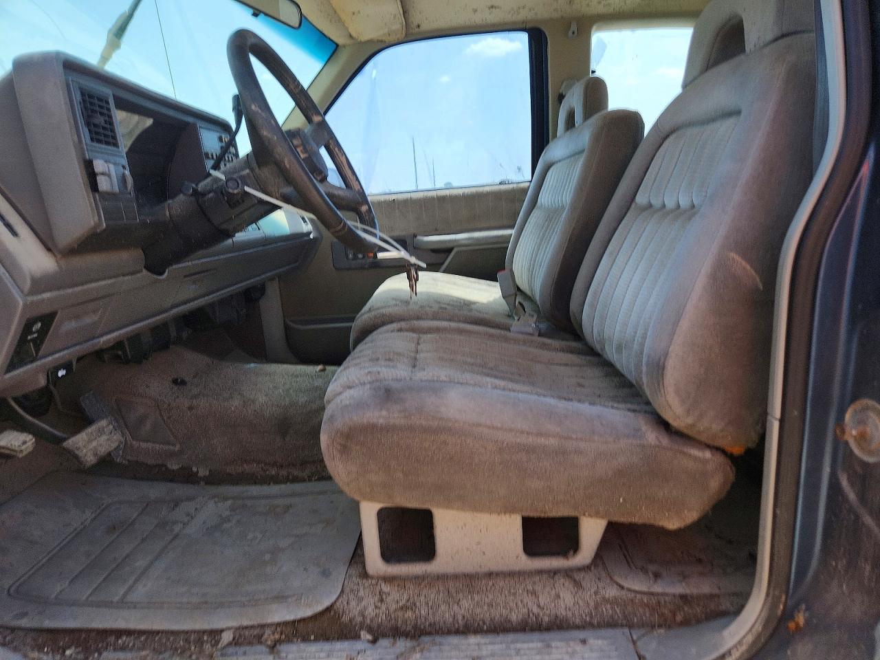2GCEC19K5N1229955 · 1992 CHEVROLET GMT-400 · 7/12