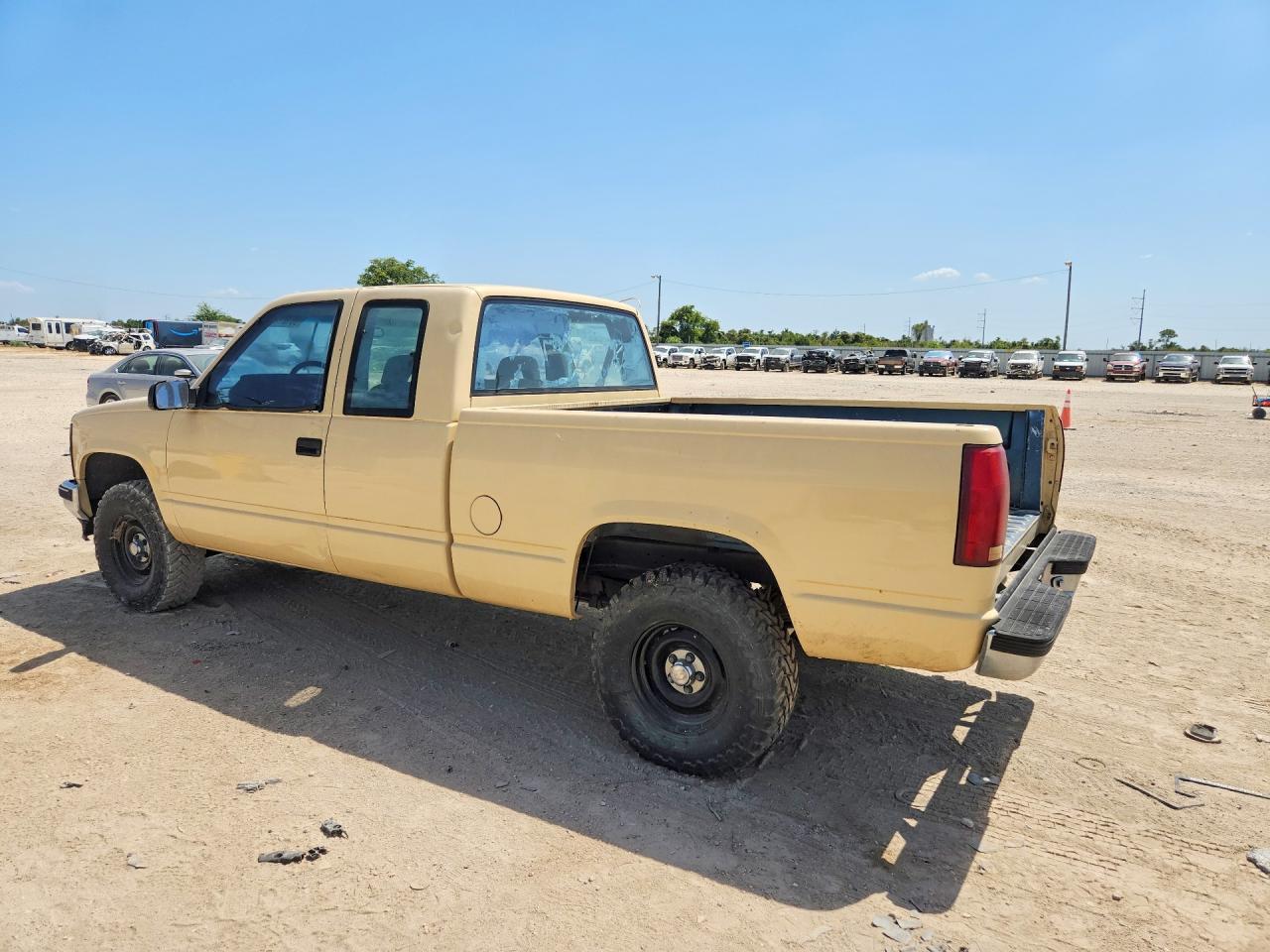 2GCEC19K5N1229955 · 1992 CHEVROLET GMT-400 · 2/12