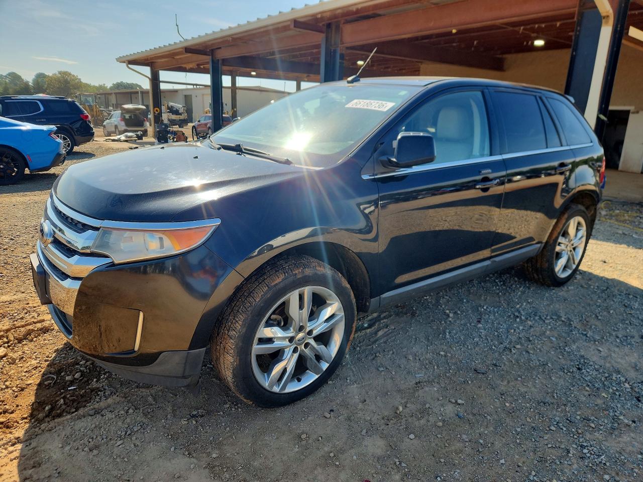 2FMDK3KC1BBA67501 · 2011 FORD EDGE