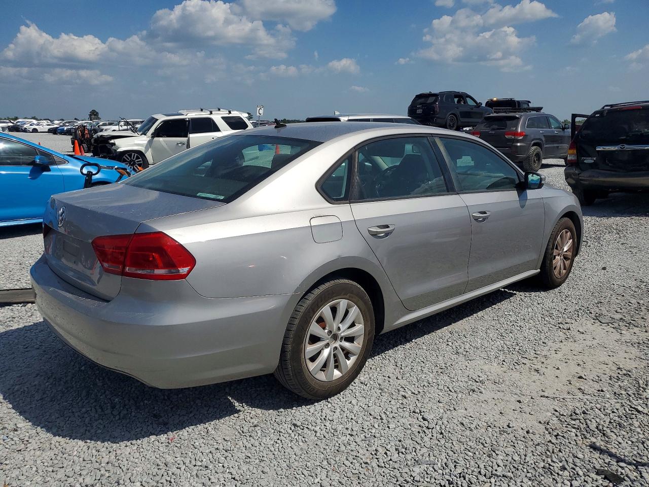 1VWAP7A33DC009794 · 2013 VOLKSWAGEN PASSAT · 3/13