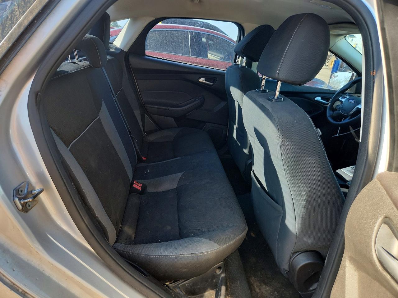 1FADP3F23EL458733 · 2014 FORD FOCUS · 10/12