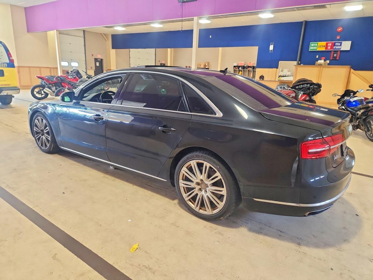 WAU34AFD7GN018183 · 2016 AUDI A8 · 2/12