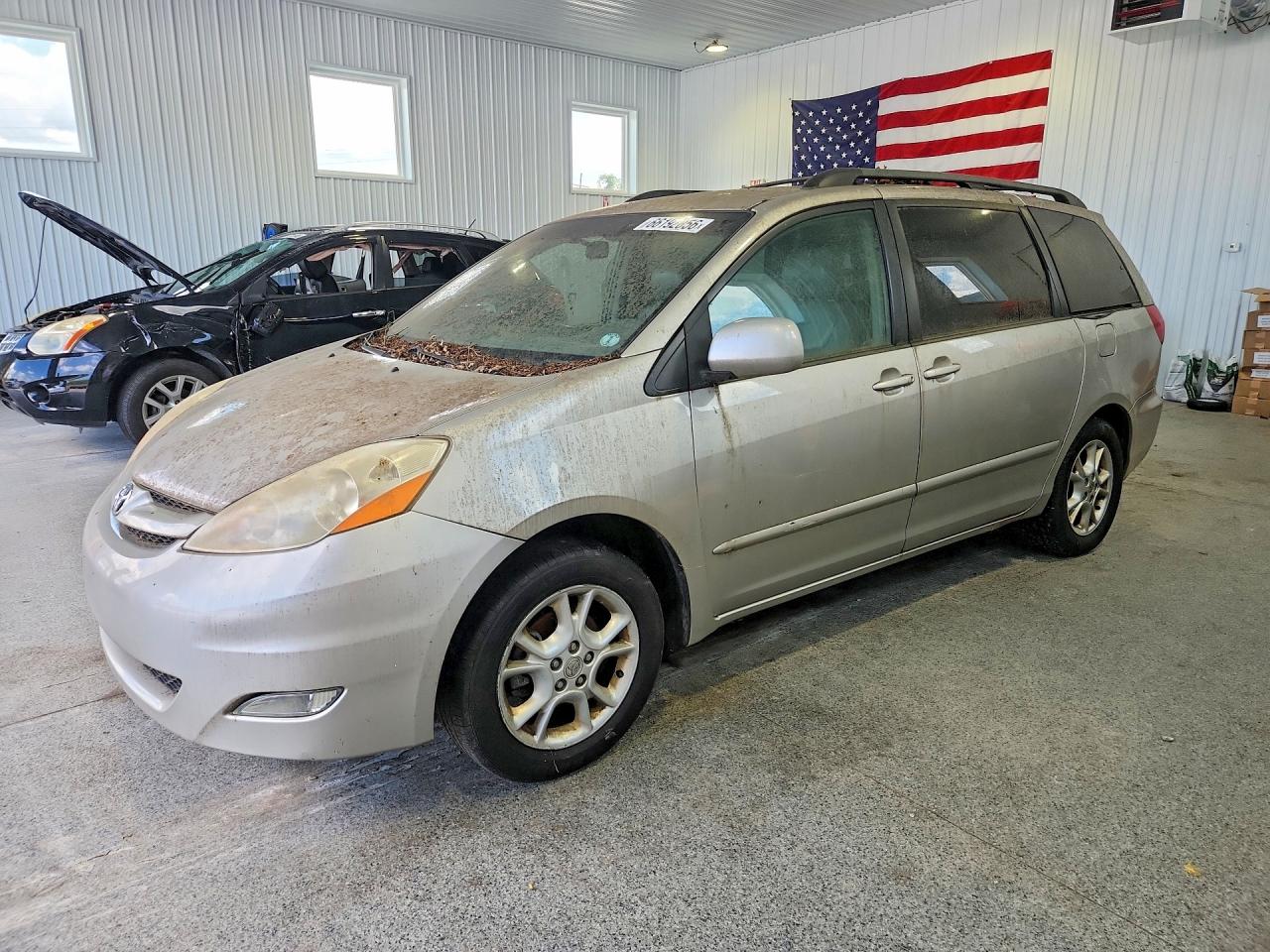 5TDZA22C76S583535 · 2006 TOYOTA SIENNA