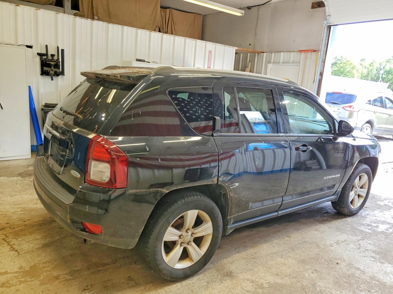 1C4NJDEB8FD412561 · 2015 JEEP COMPASS · 3/13