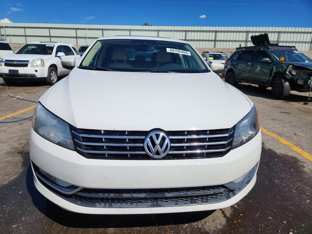 1VWCP7A36CC078115 · 2012 VOLKSWAGEN PASSAT · 5/12