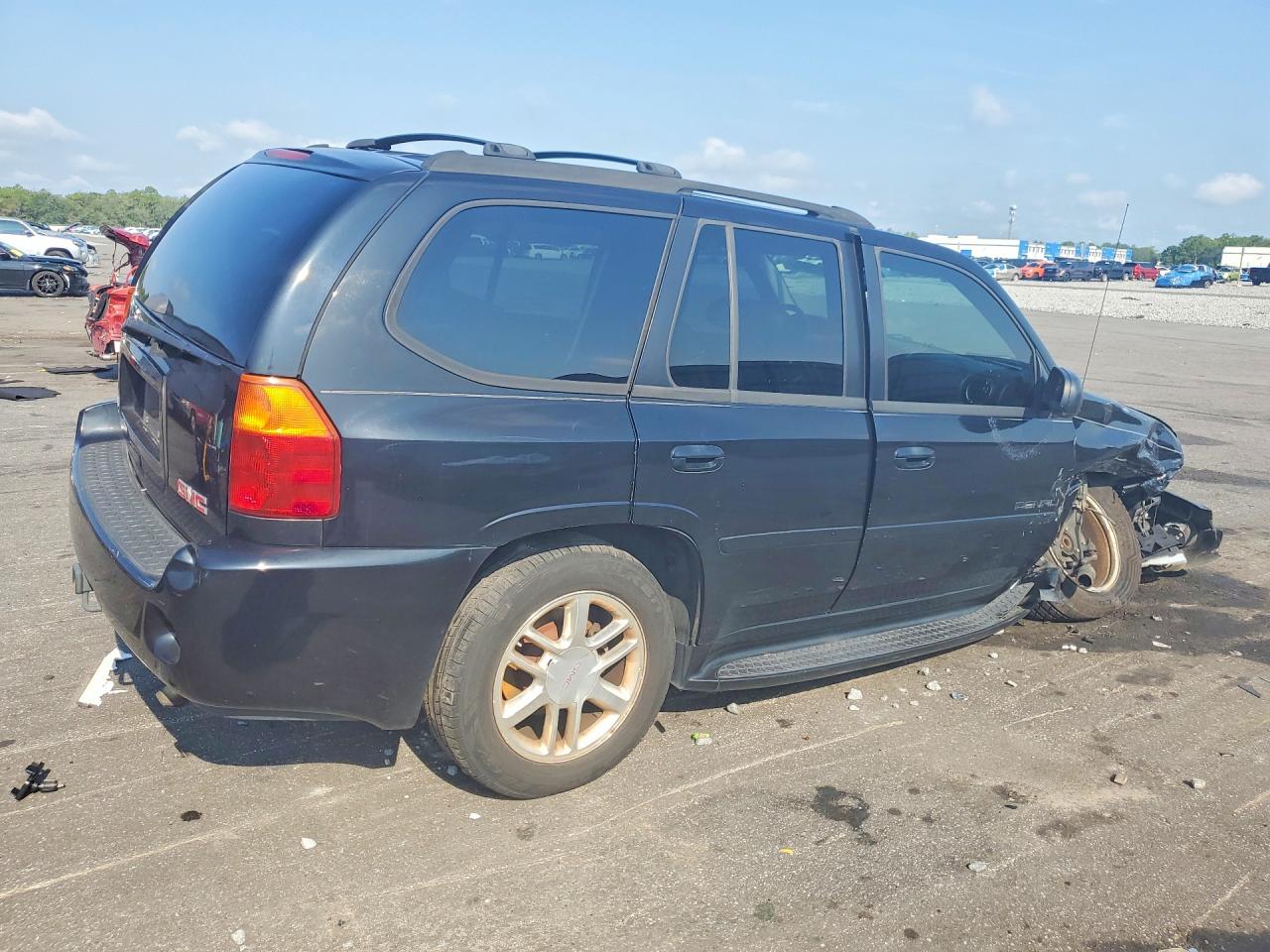 1GKES63M372120783 · 2007 GMC ENVOY · 3/12