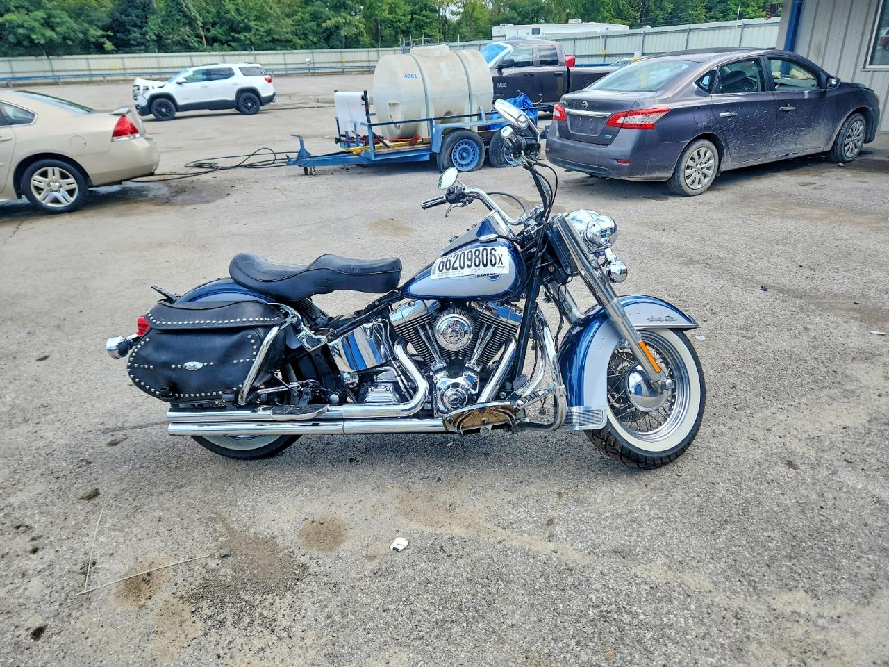 1HD1BWB1X2Y013896 · 2002 HARLEY-DAVIDSON FLSTCI