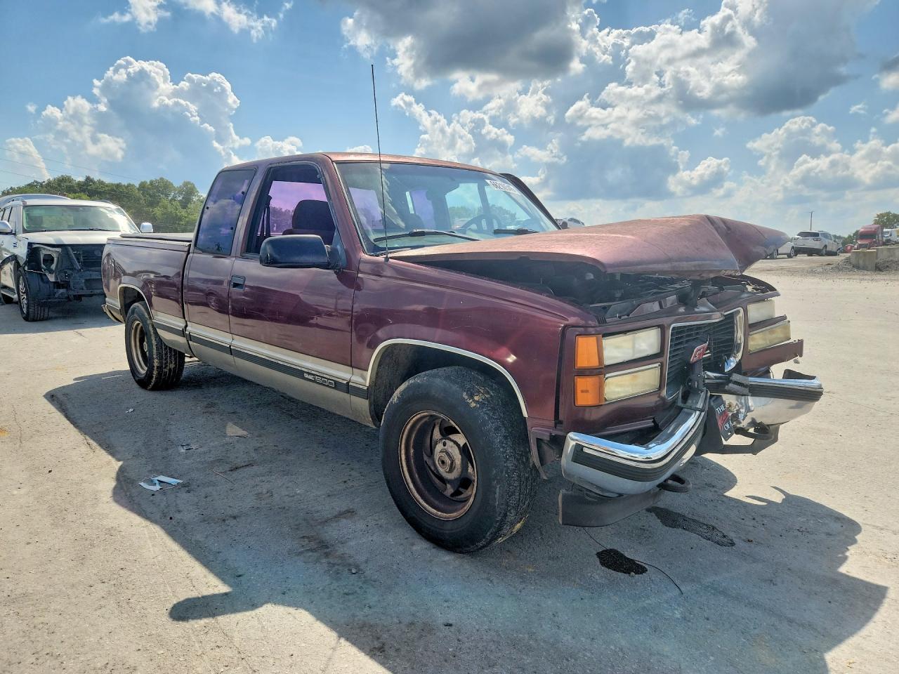 2GTEC19M9W1513558 · 1998 GMC SIERRA · 3/11