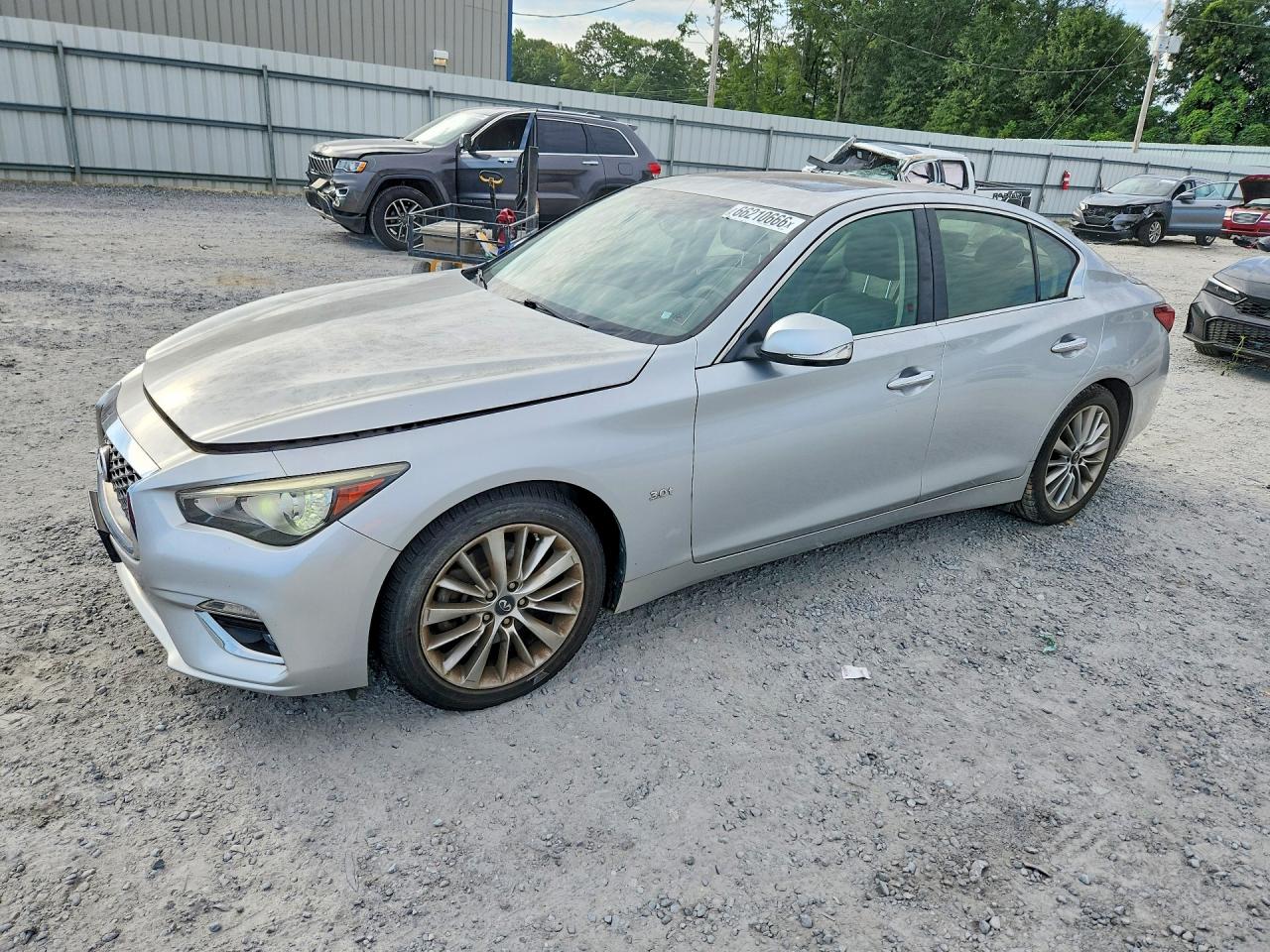 JN1EV7AR1JM436981 · 2018 INFINITI Q50