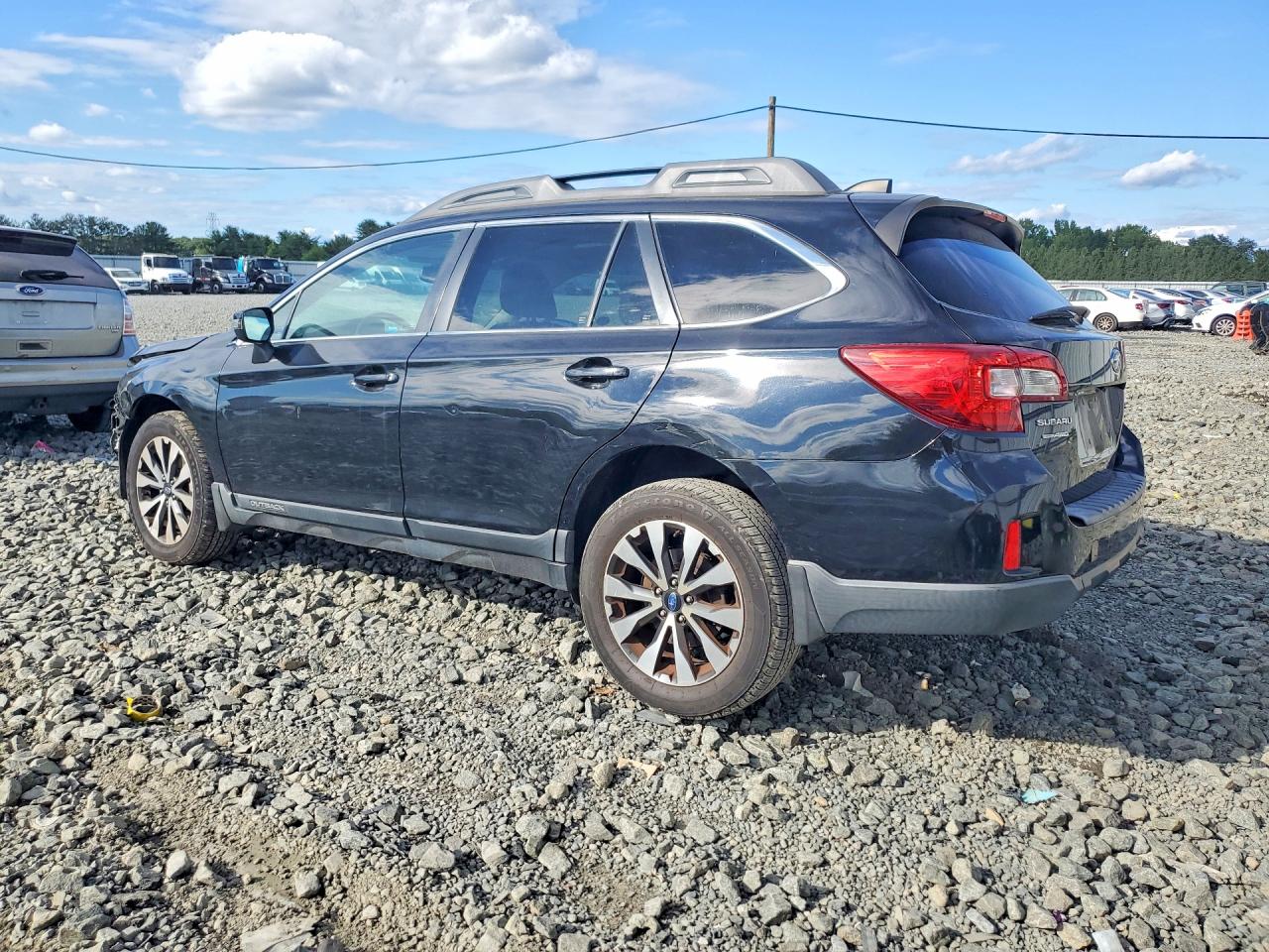 4S4BSALCXG3209880 · 2016 SUBARU OUTBACK · 2/13