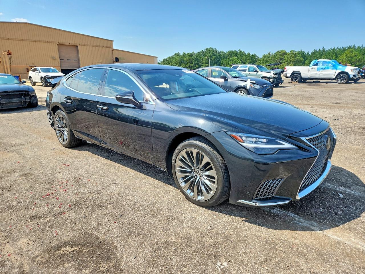JTHD51FF7N5016404 · 2022 LEXUS LS 500 · 4/13