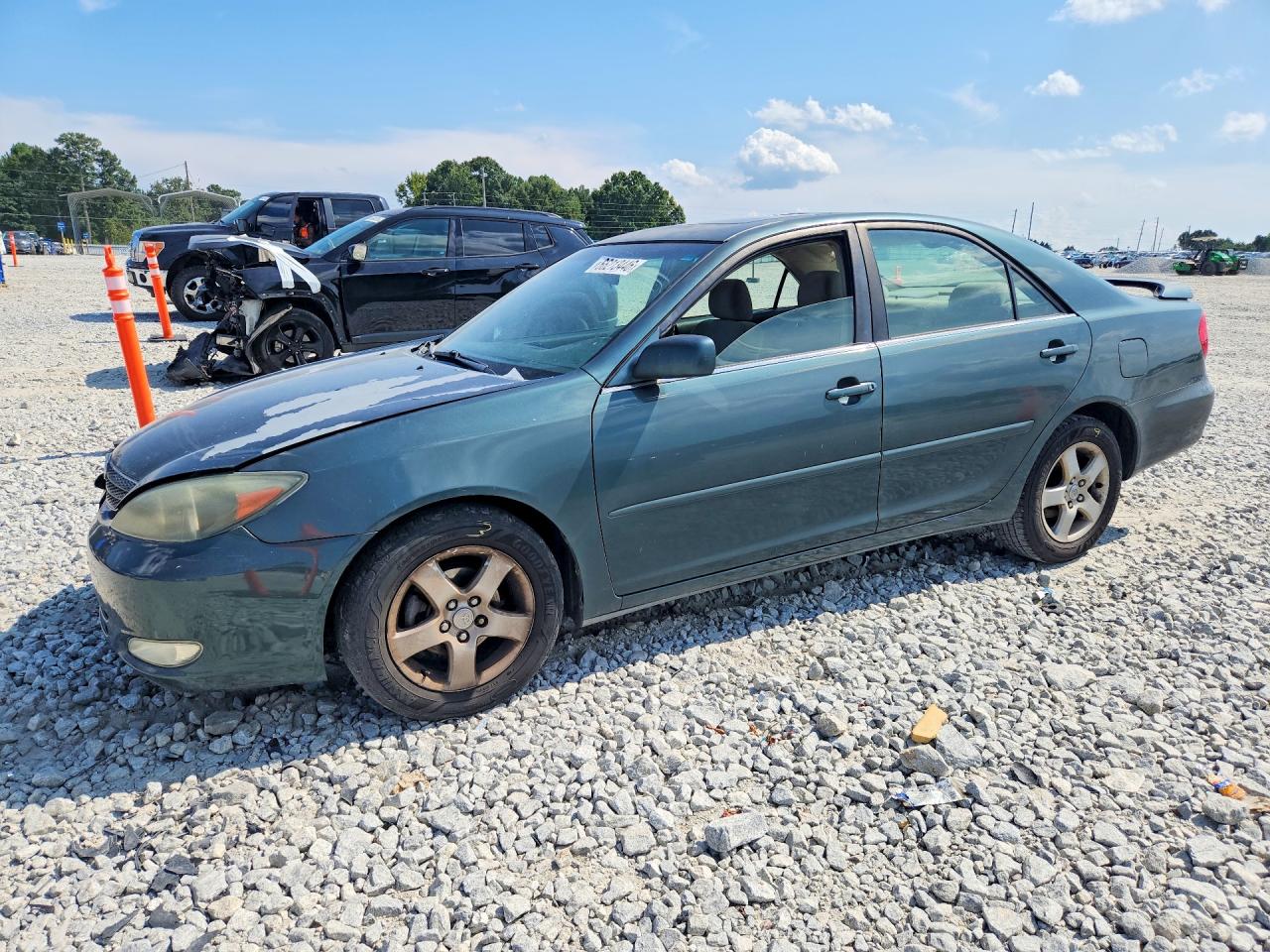 2004 TOYOTA CAMRY