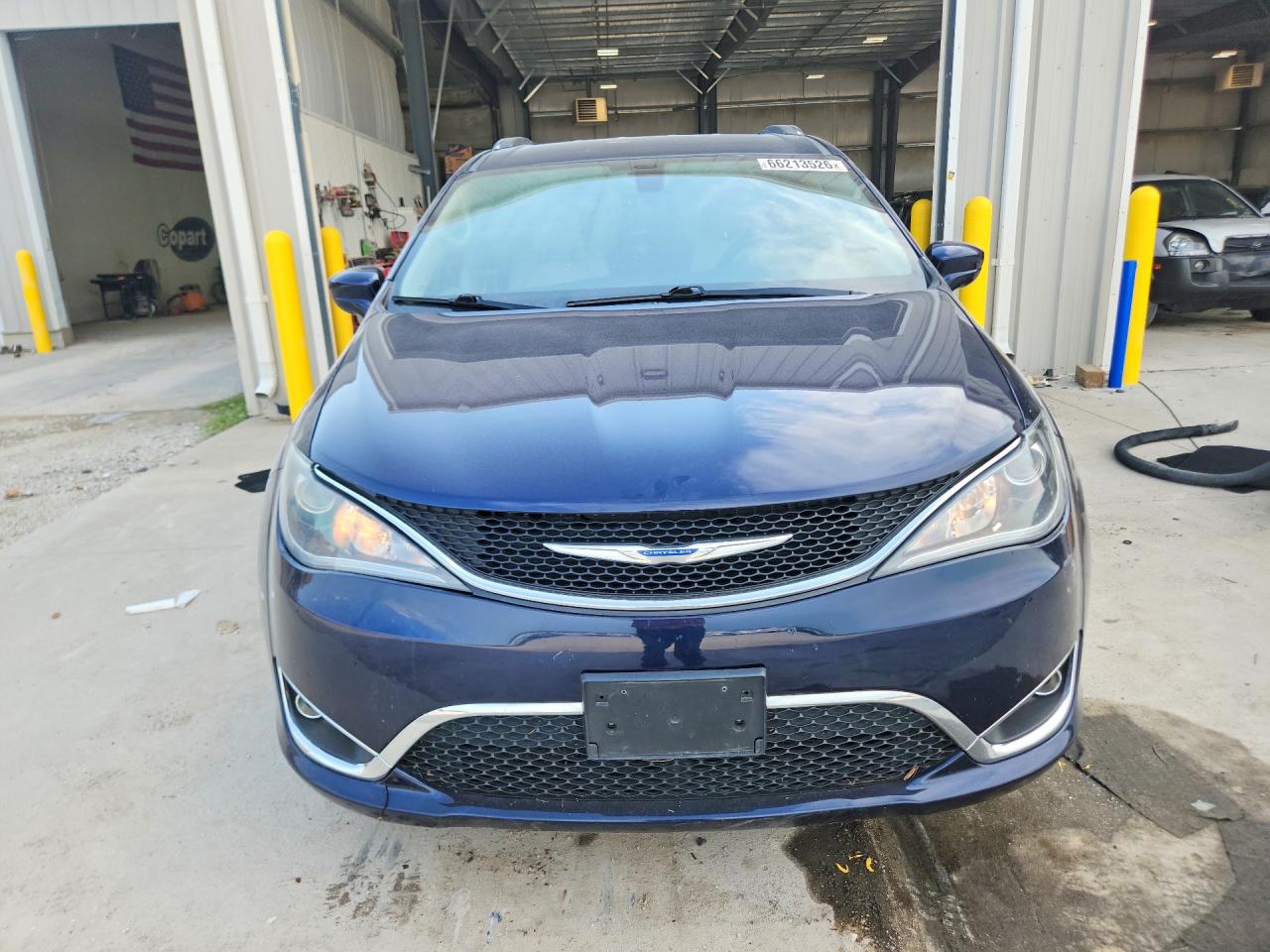 2C4RC1EG2JR254097 · 2018 CHRYSLER PACIFICA · 5/13