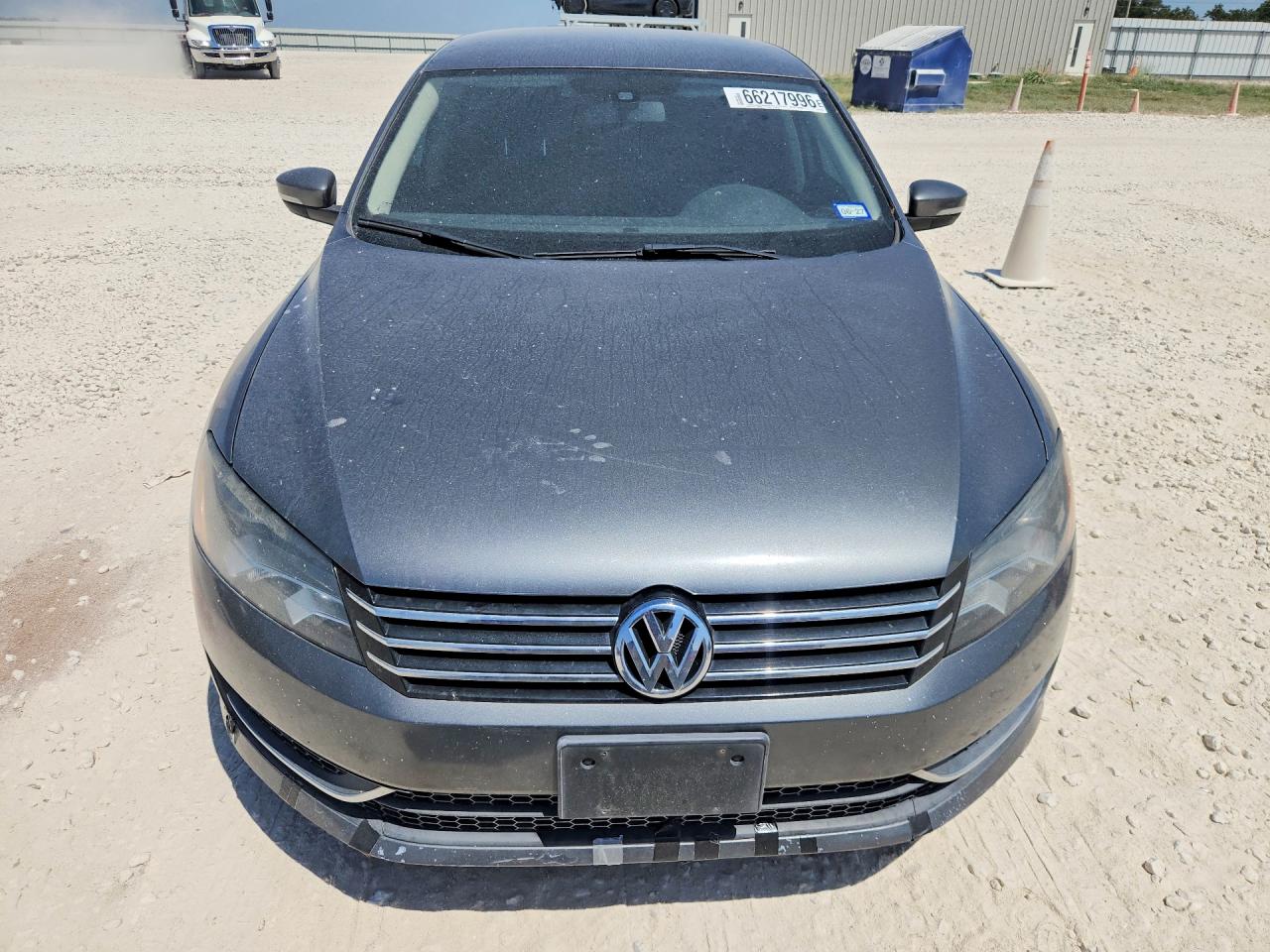 1VWAP7A38DC029037 · 2013 VOLKSWAGEN PASSAT · 5/12