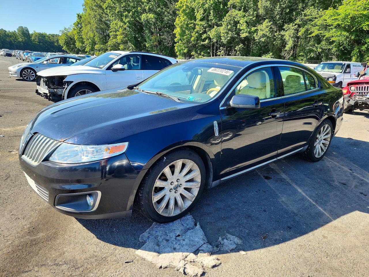 1LNHM94R59G626969 · 2009 LINCOLN MKS