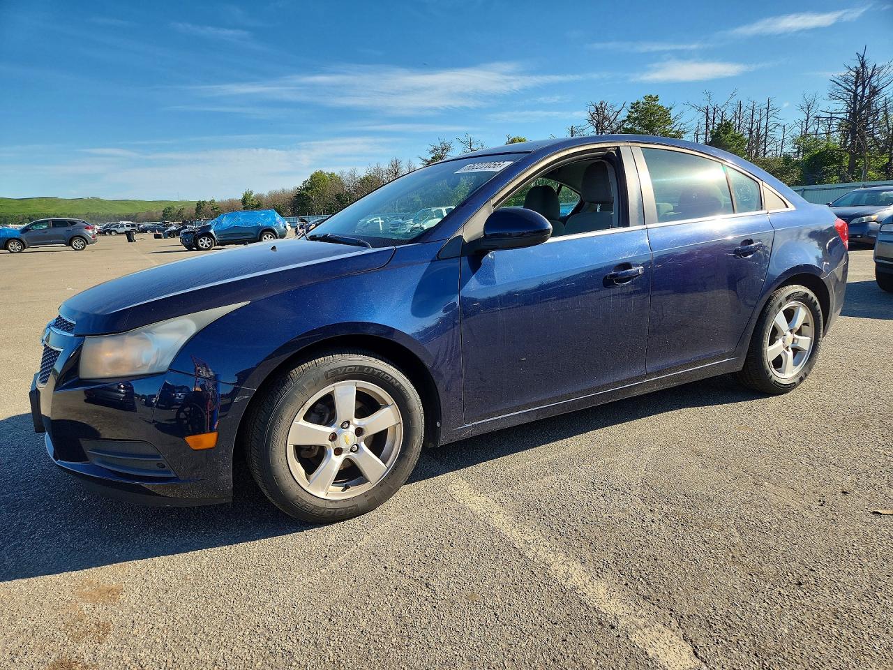 2011 CHEVROLET CRUZE