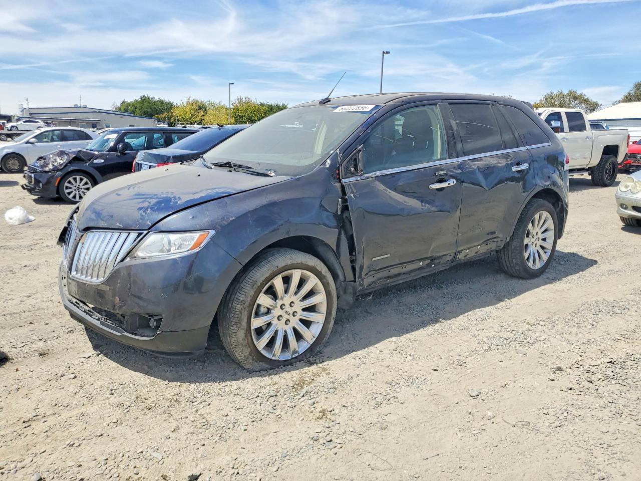 2LMDJ6JK7DBL46973 · 2013 LINCOLN MKX