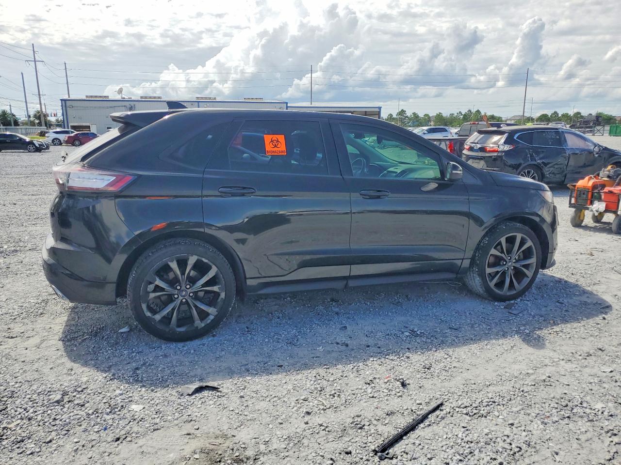 2FMPK3APXFBC25051 · 2015 FORD EDGE · 3/13