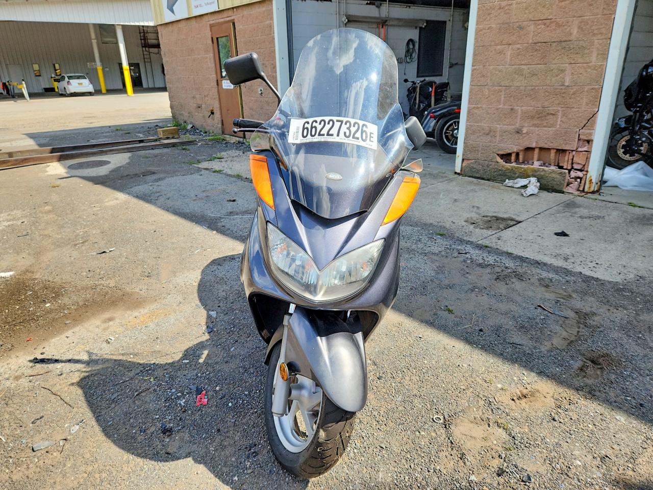 JYASH03Y55A002343 · 2005 YAMAHA YP400 · 2/9