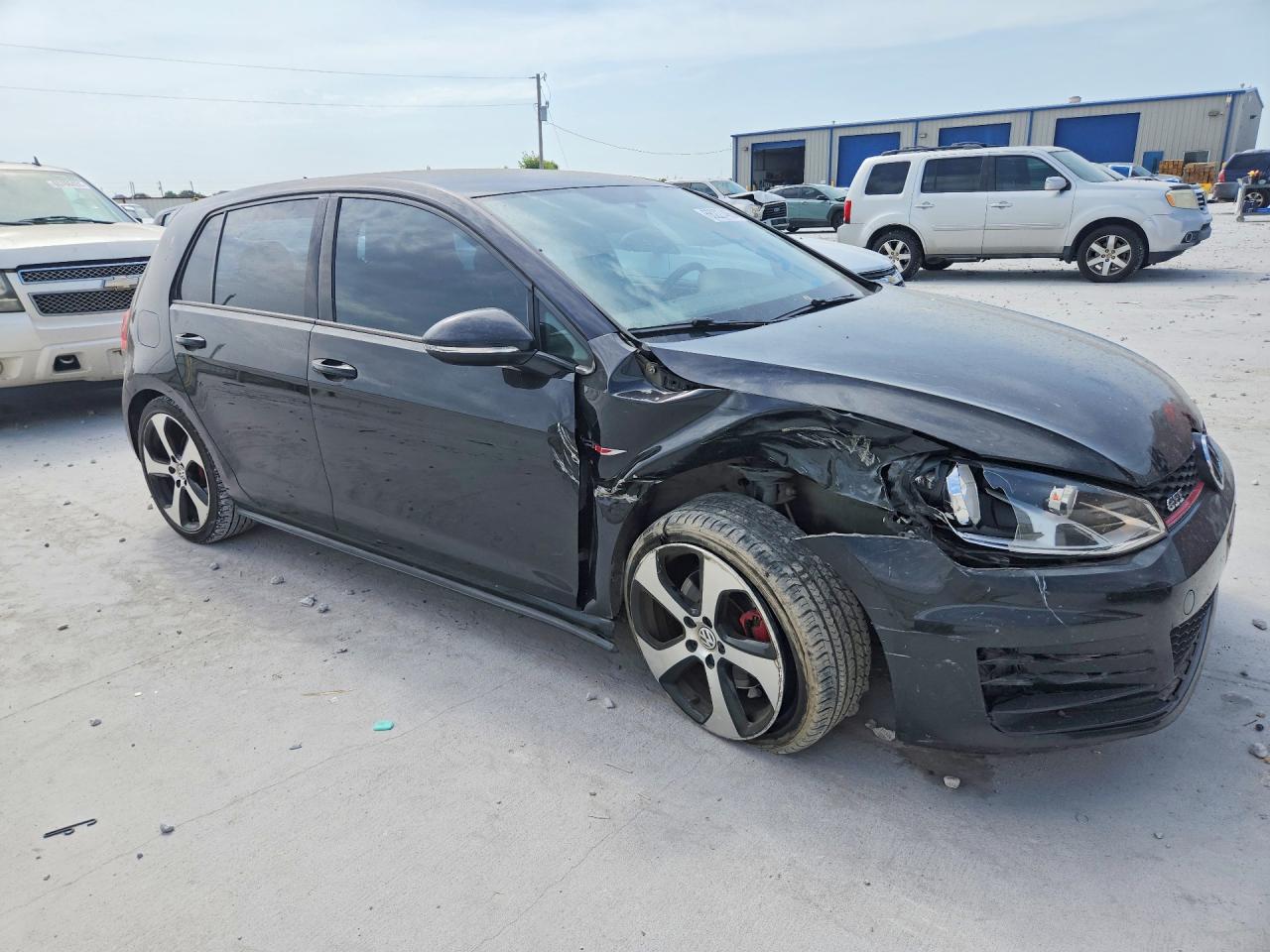 3VW4T7AU4GM019352 · 2016 VOLKSWAGEN GTI · 4/12