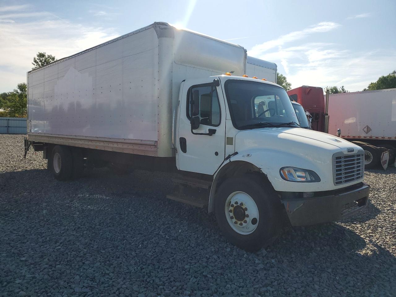3ALACWFCXLDLY1971 · 2020 FRHT - FREIGHTLINER M2 · 4/13