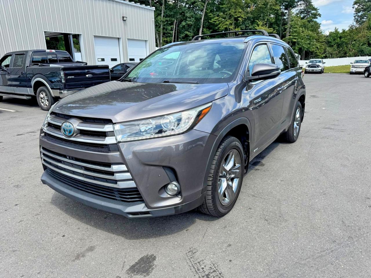 2018 TOYOTA HIGHLANDER HYBRID