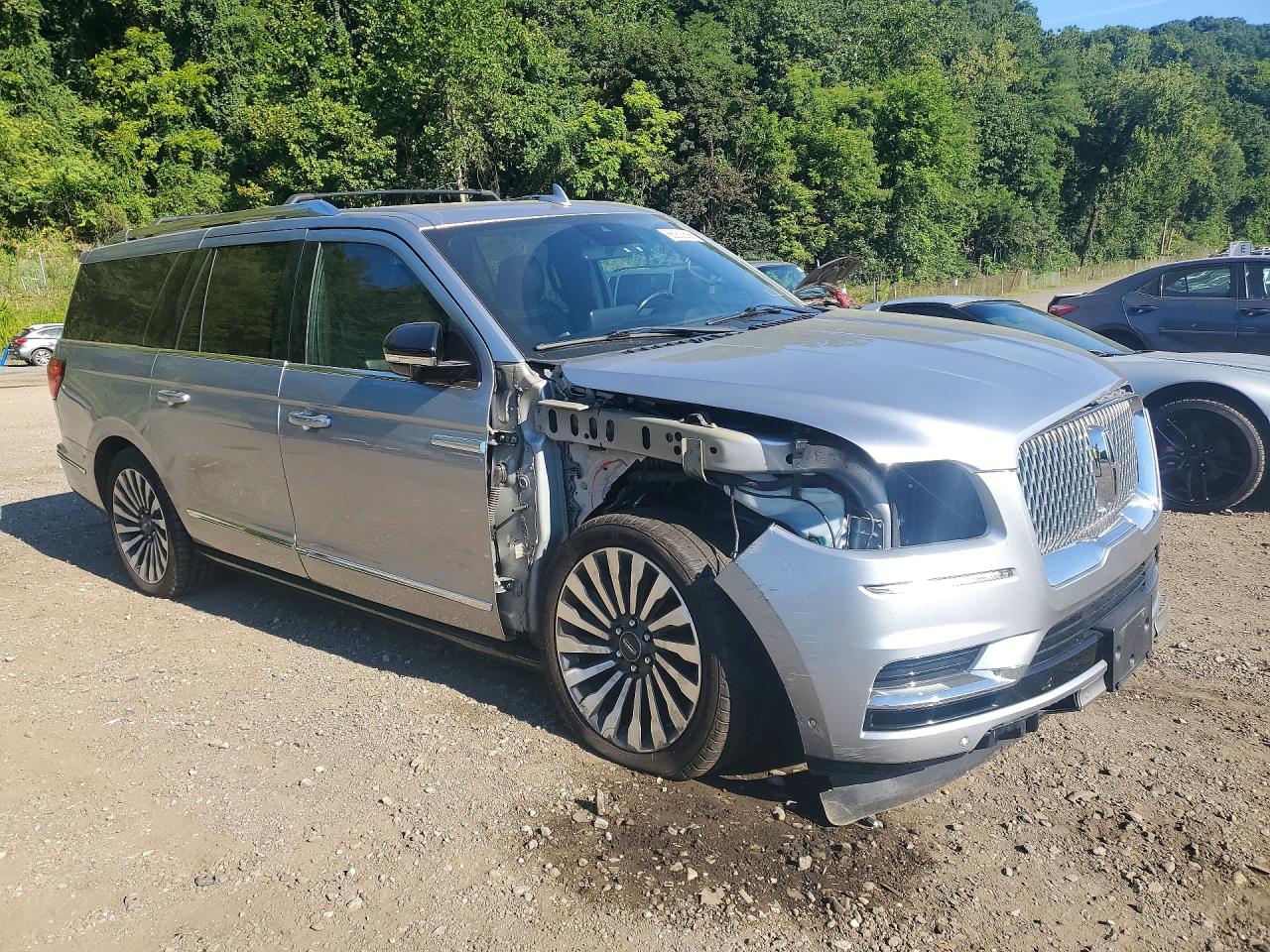 5LMJJ3LT5MEL18187 · 2021 LINCOLN NAVIGATOR · 4/14