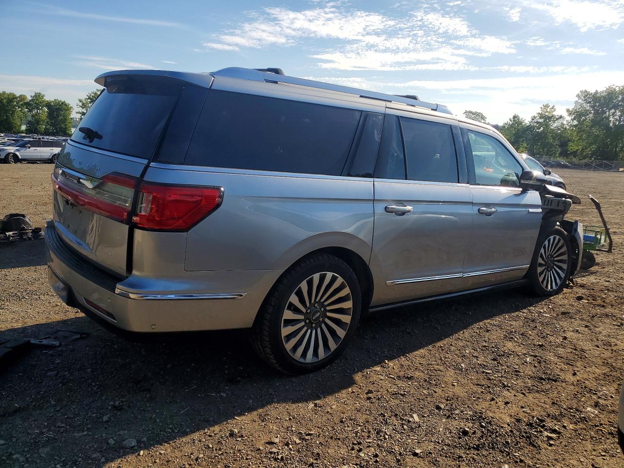 5LMJJ3LT5MEL18187 · 2021 LINCOLN NAVIGATOR · 3/14