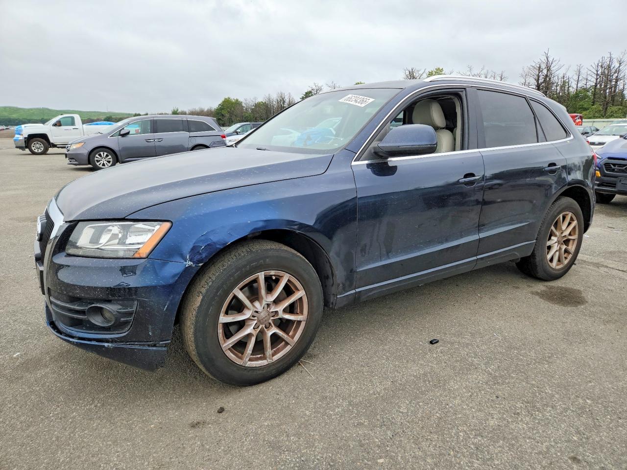 2010 AUDI Q5