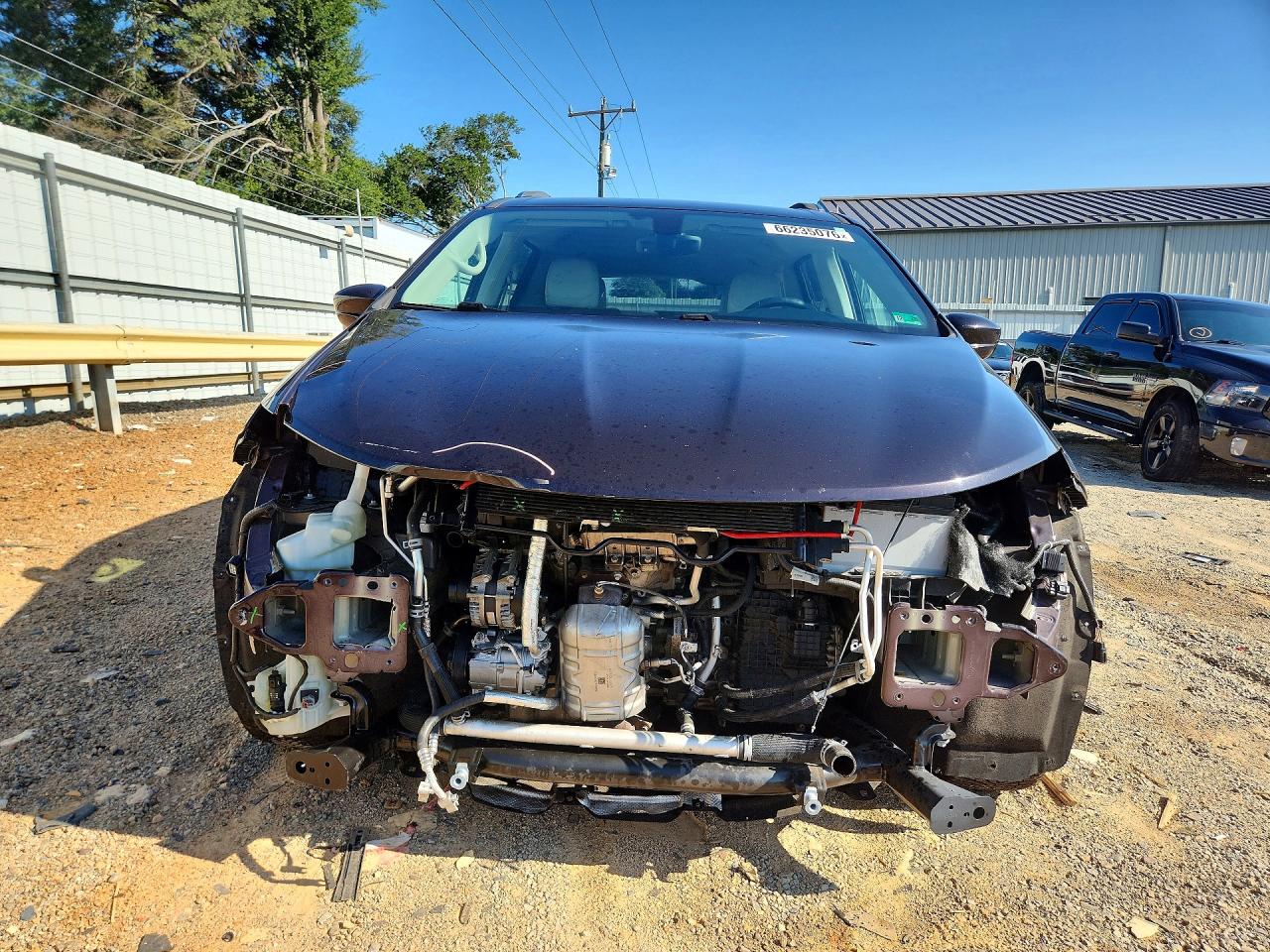 2C4RC1EG4HR743966 · 2017 CHRYSLER PACIFICA · 5/13