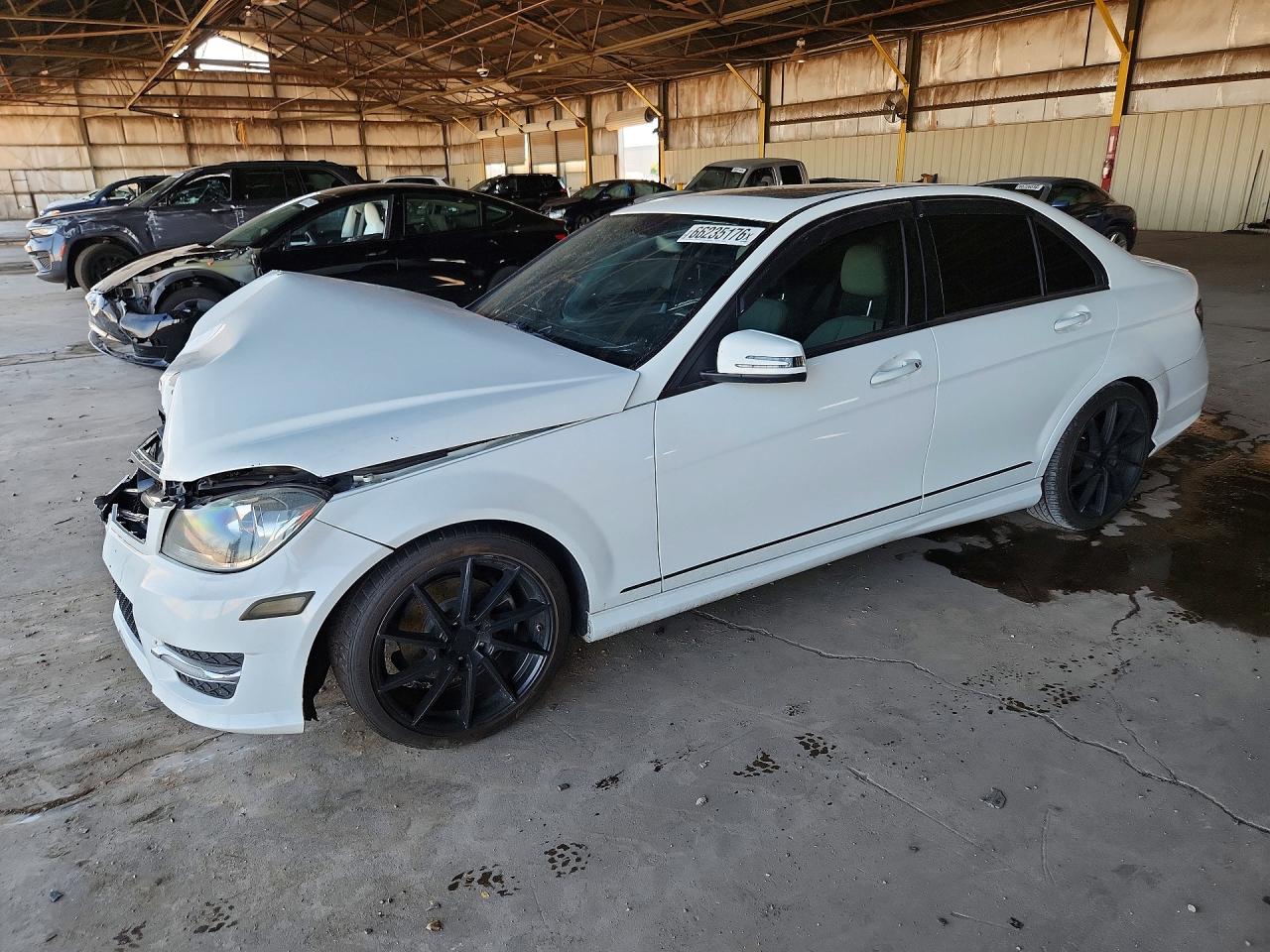 2013 MERCEDES-BENZ C
