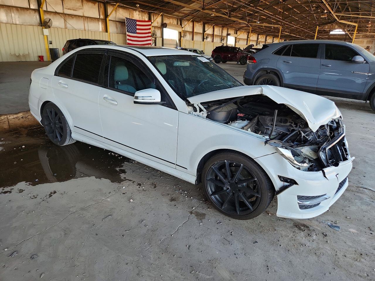WDDGF4HB5DA784580 · 2013 MERCEDES-BENZ C · 4/12