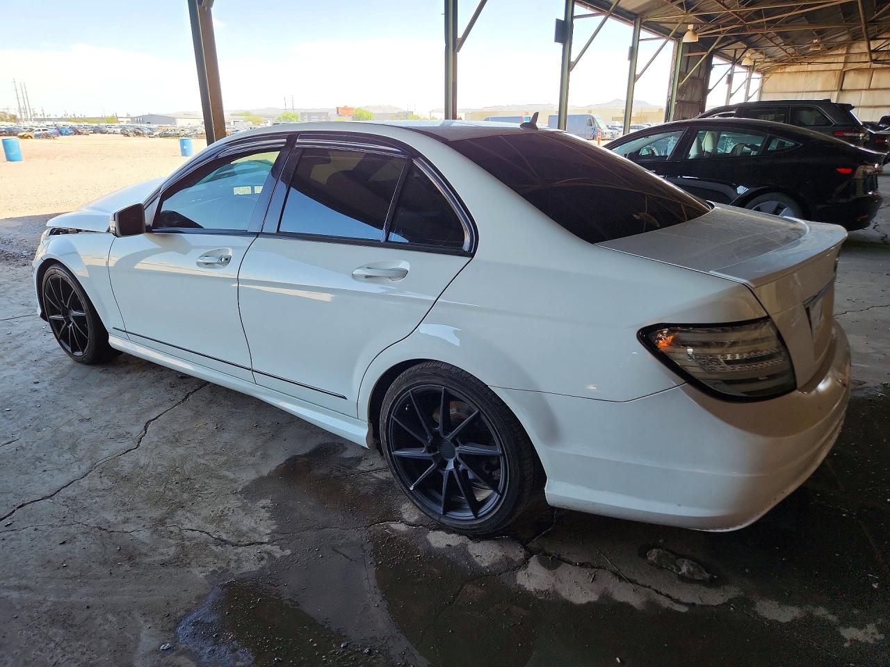 WDDGF4HB5DA784580 · 2013 MERCEDES-BENZ C · 2/12