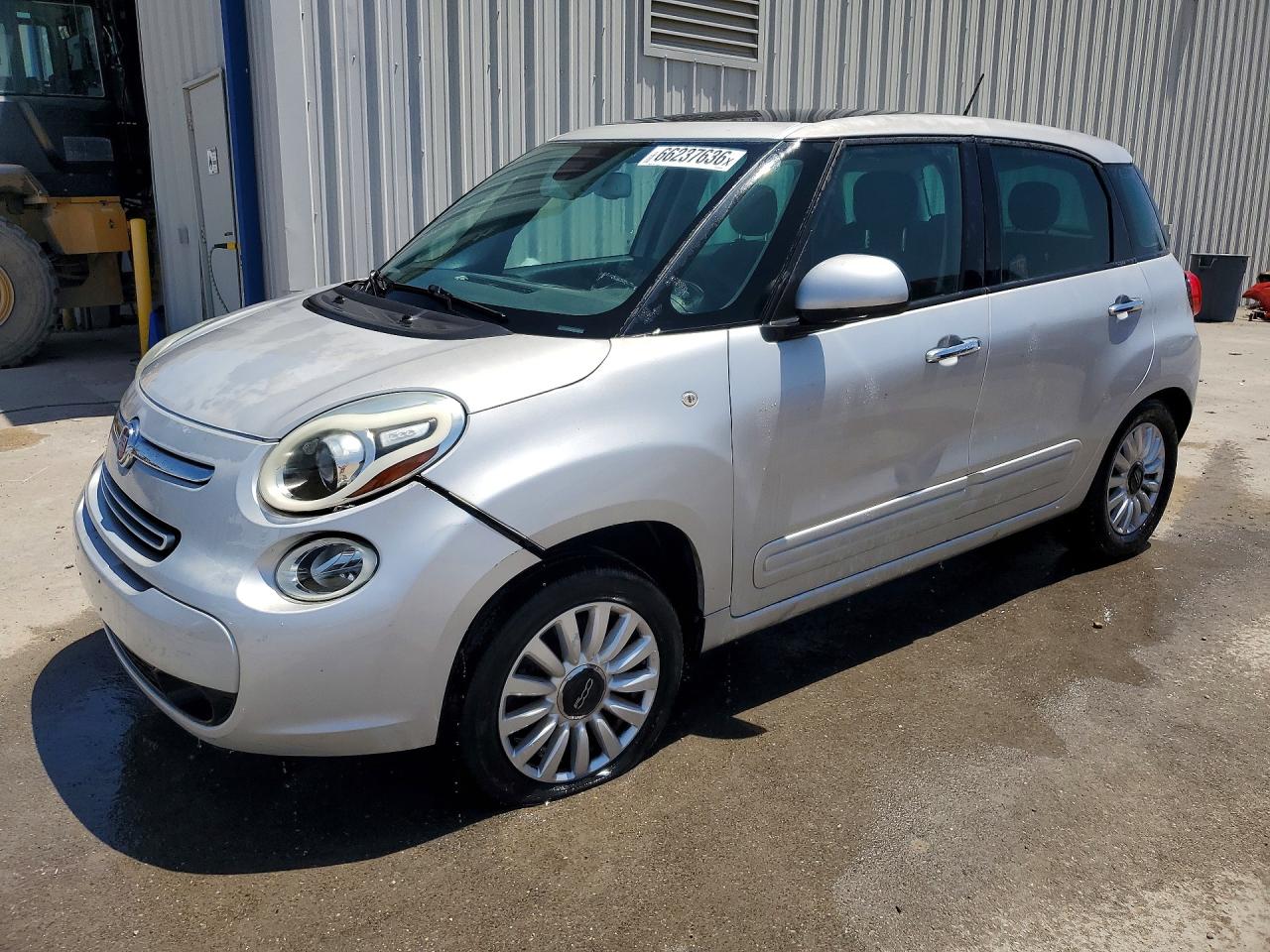 2015 FIAT 500L