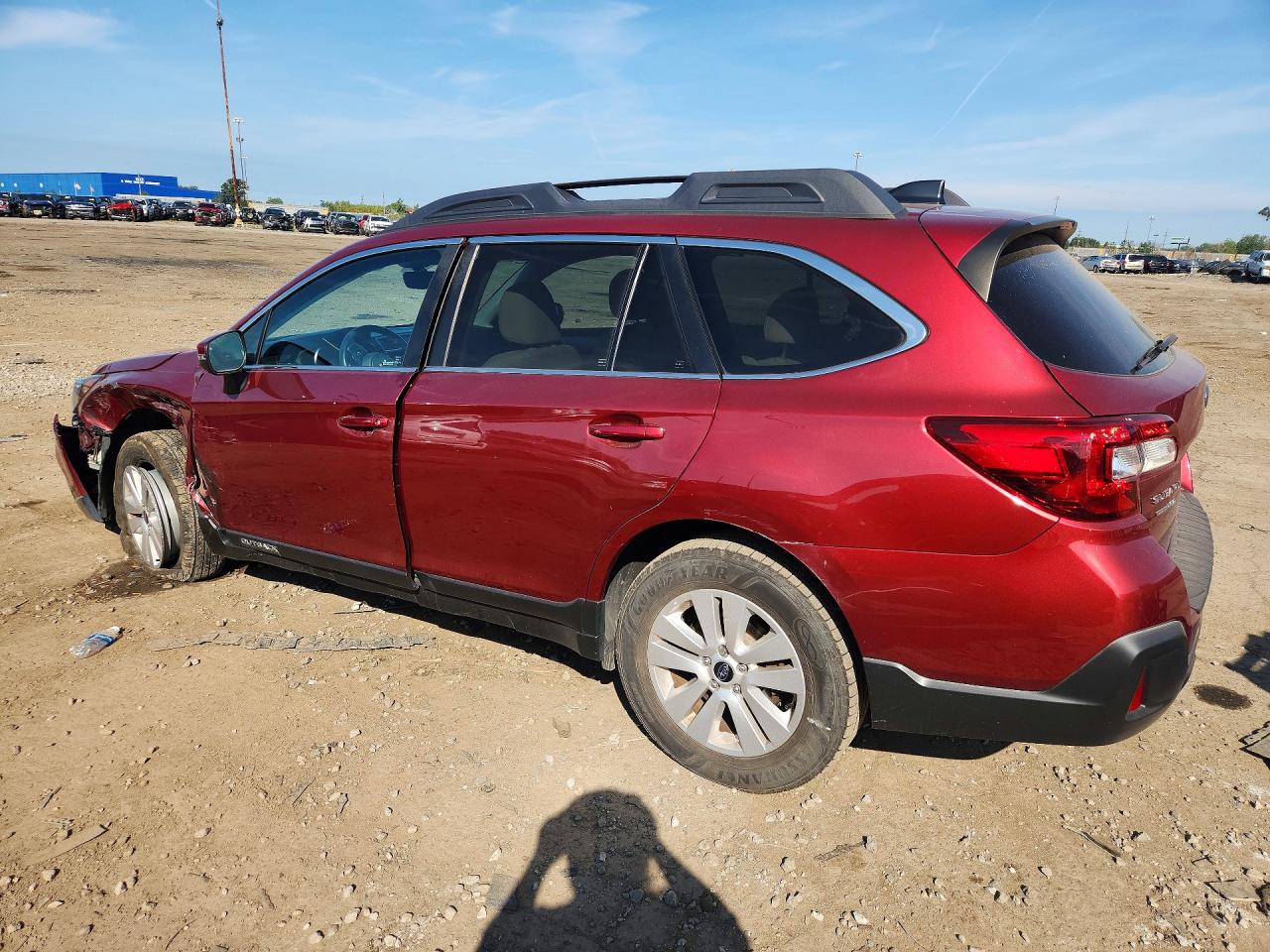 4S4BSAHC0K3244817 · 2019 SUBARU OUTBACK · 2/12