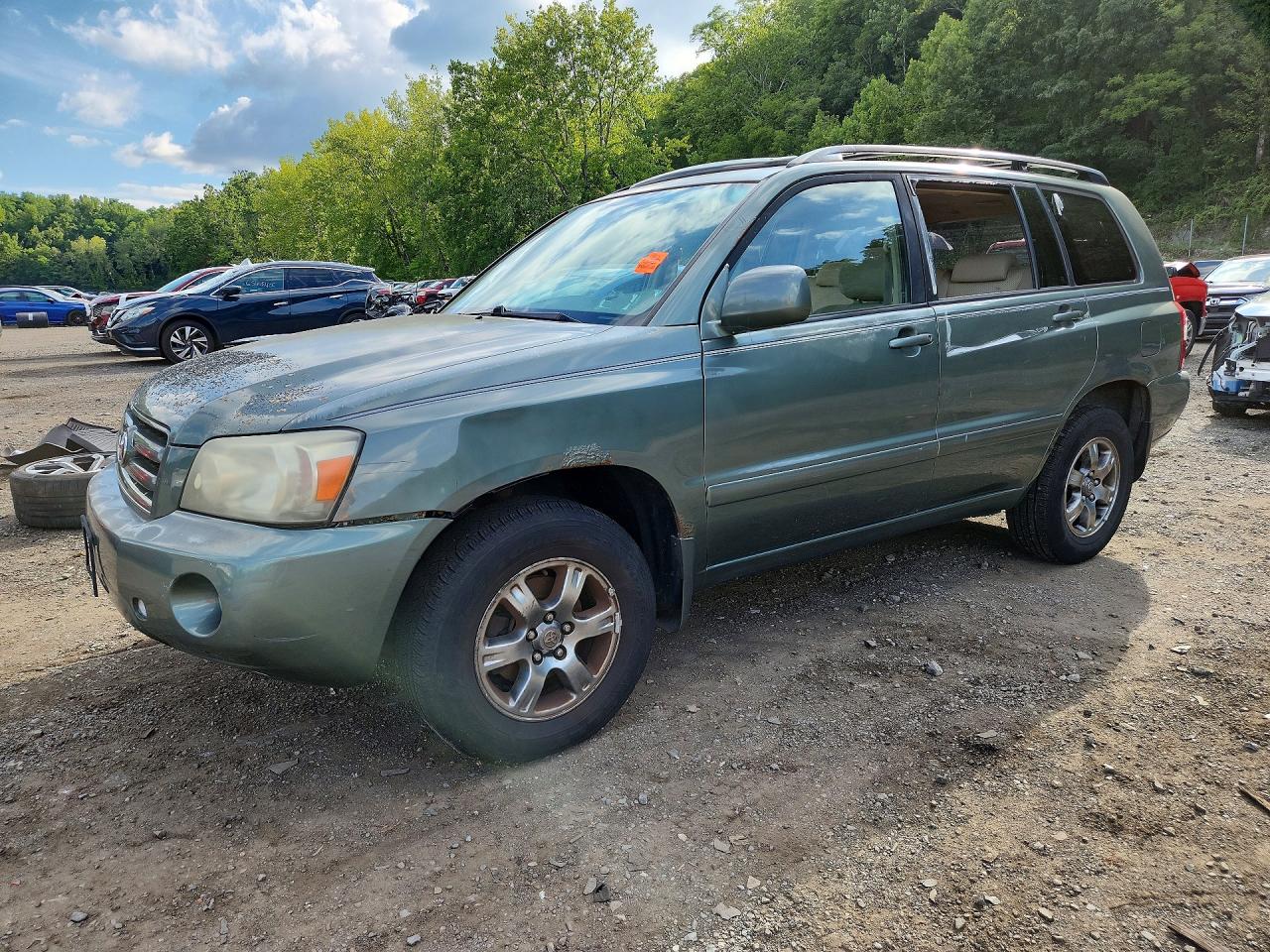 2005 TOYOTA HIGHLANDER
