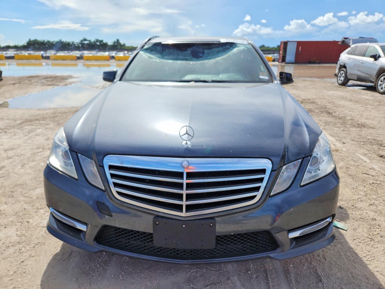 WDDHF8JB2DA675130 · 2013 MERCEDES-BENZ E · 5/12