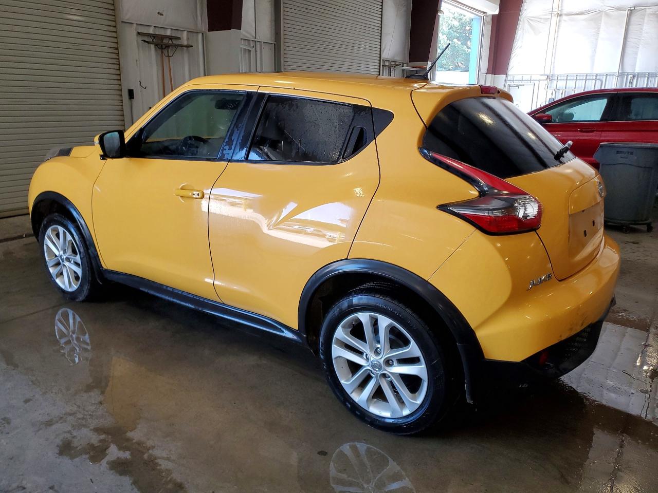 JN8AF5MV1FT552513 · 2015 NISSAN JUKE · 2/12
