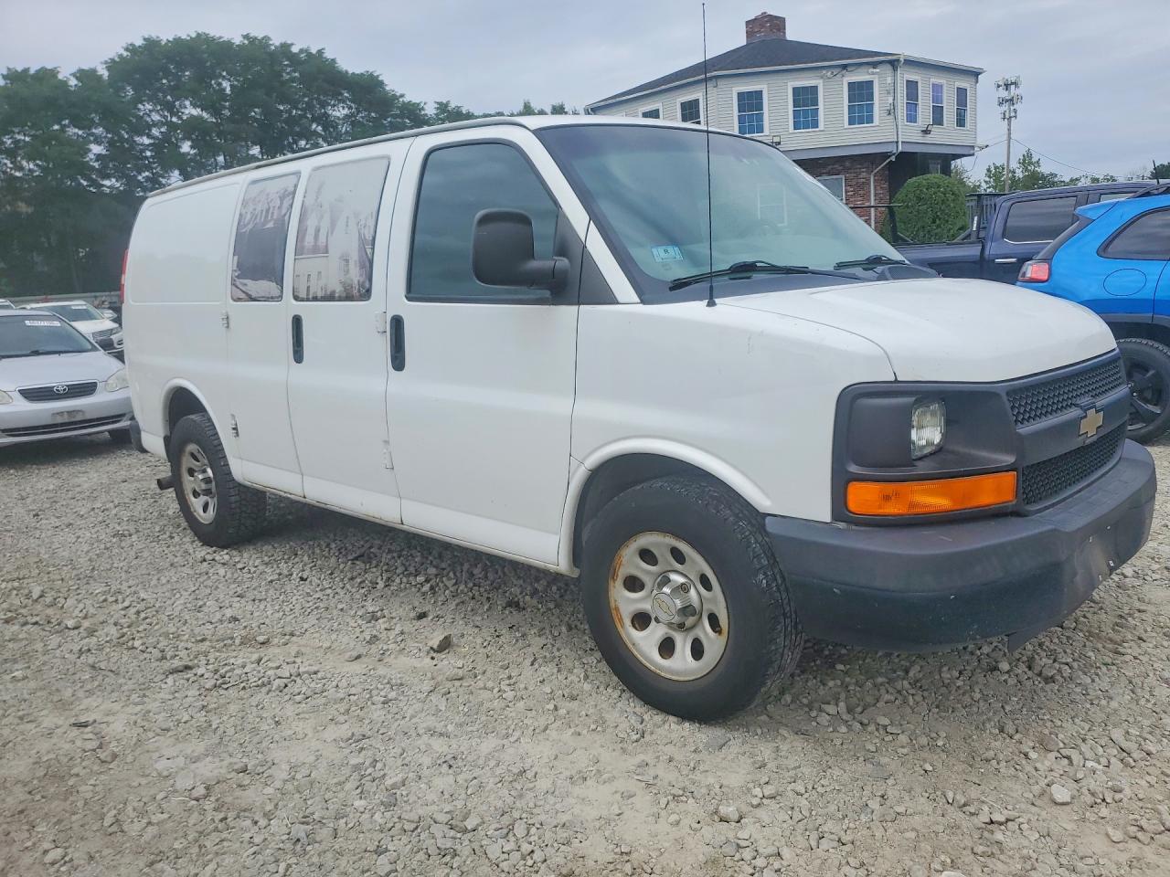 1GCSGAFX5E1129657 · 2014 CHEVROLET EXPRESS G1500 · 4/12