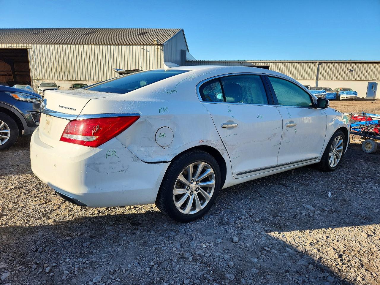 1G4GB5G32GF134050 · 2016 BUICK LACROSSE · 3/11