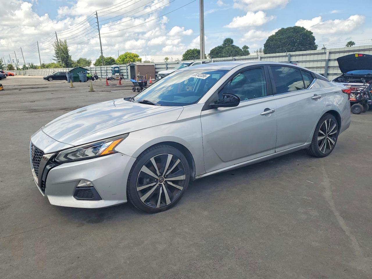 1N4BL4CV1KC146476 · 2019 NISSAN ALTIMA