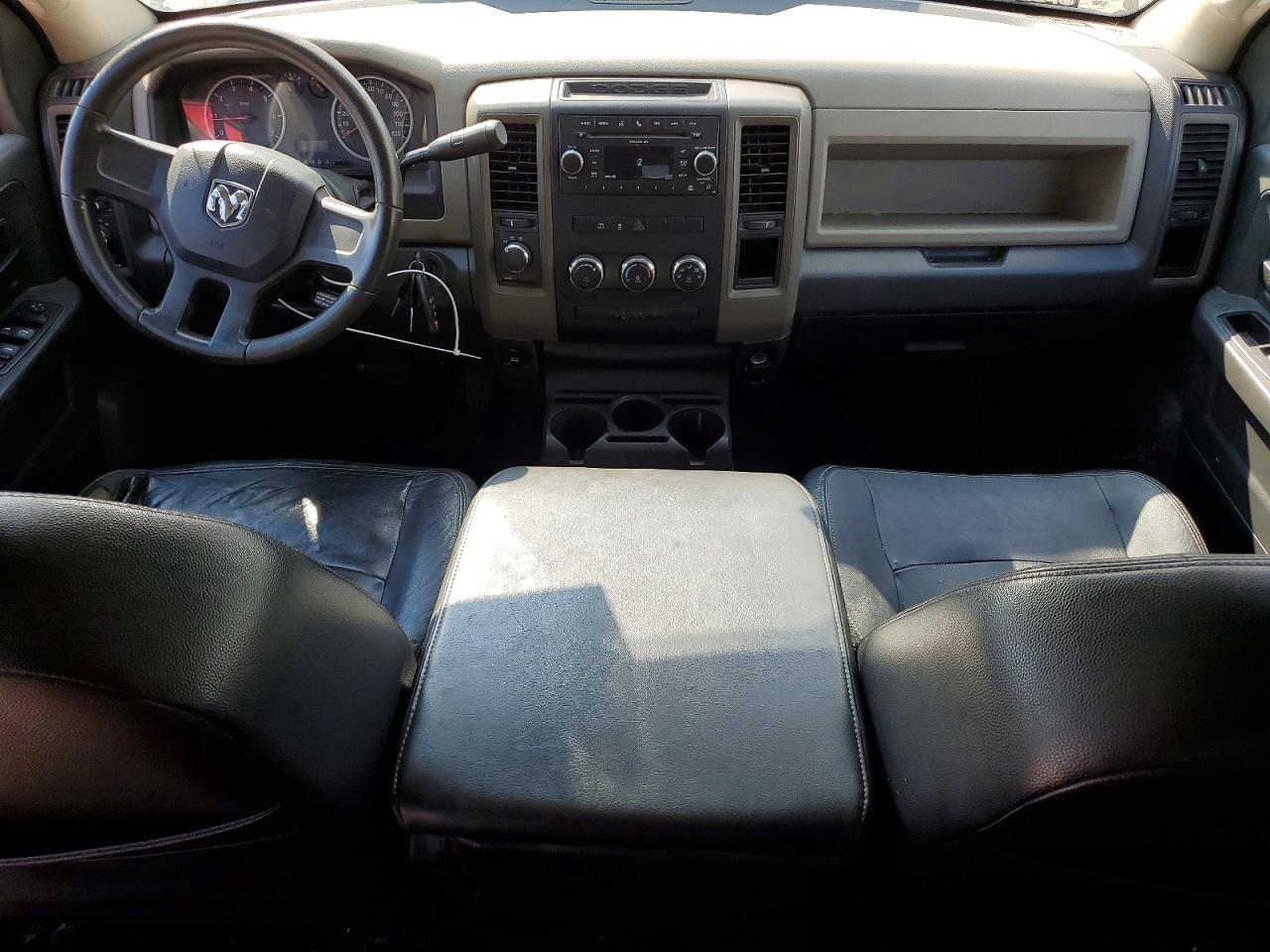 1D7RV1GP2BS617835 · 2011 DODGE RAM 1500 · 8/12