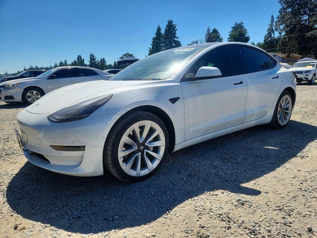 5YJ3E1EB0MF868988 · 2021 TESLA MODEL 3
