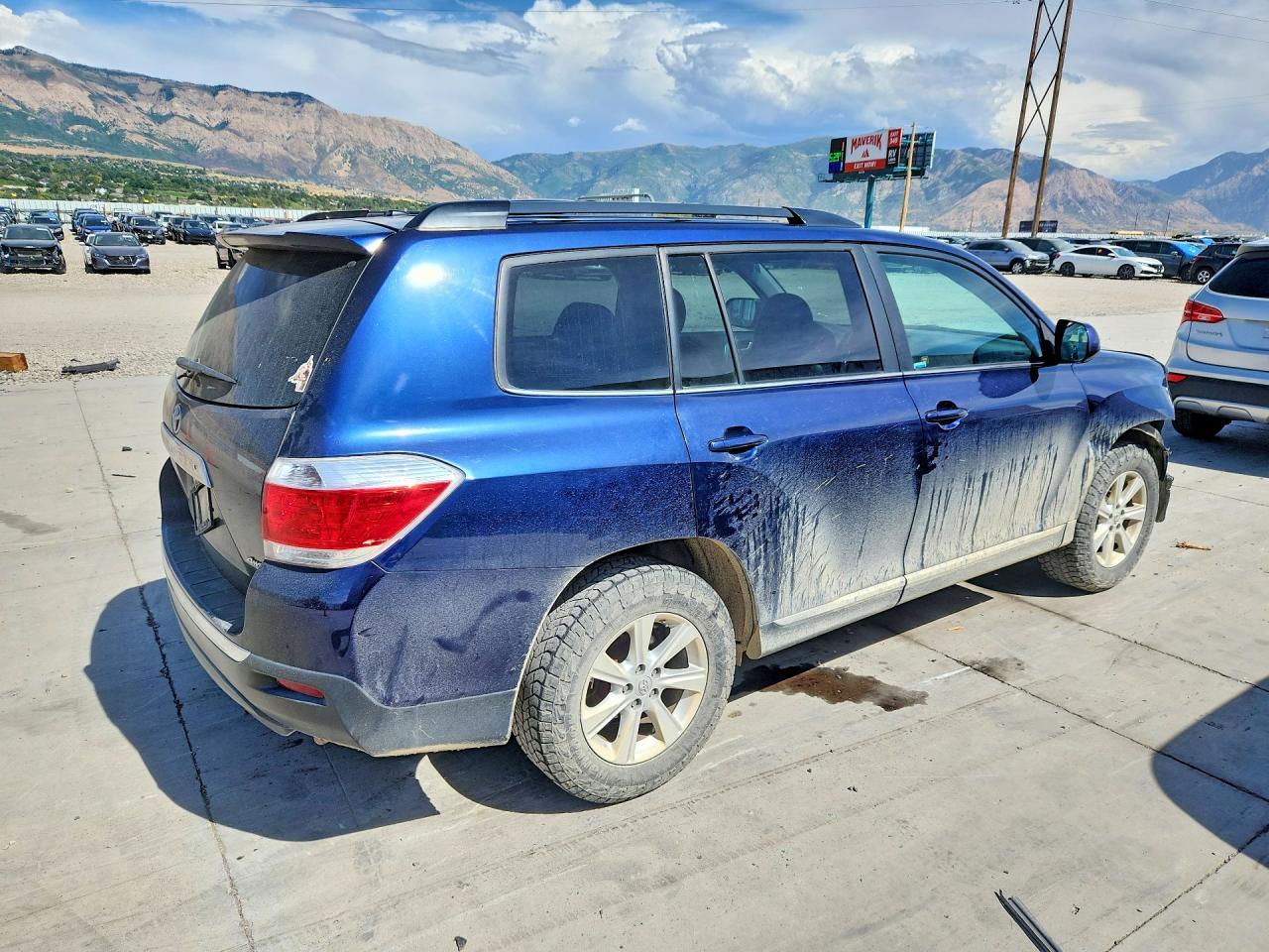 5TDBK3EH1DS272885 · 2013 TOYOTA HIGHLANDER · 3/12