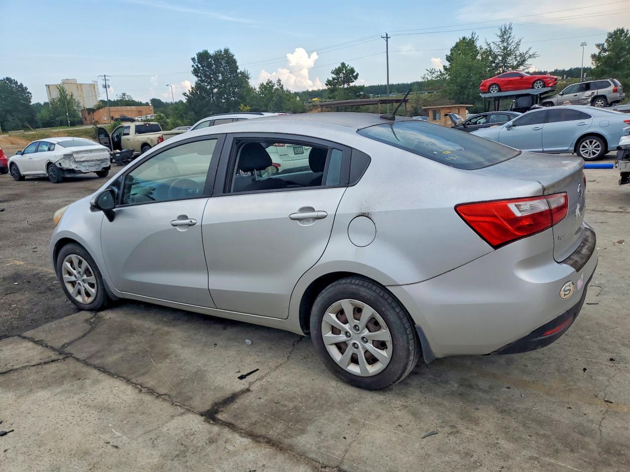 KNADN4A3XC6077346 · 2012 KIA RIO · 2/12