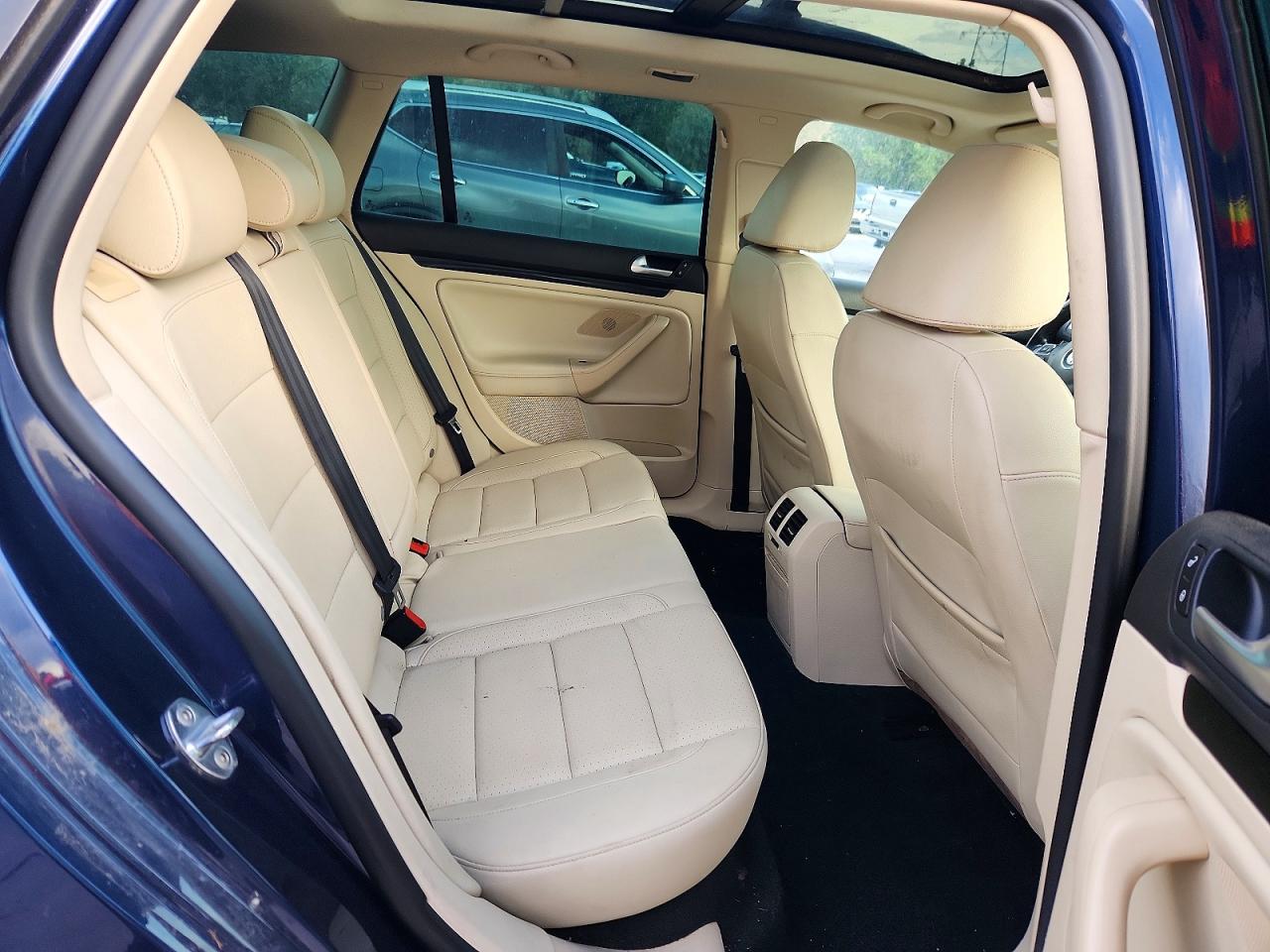 3VWPL7AJ9EM615394 · 2014 VOLKSWAGEN JETTA · 10/12