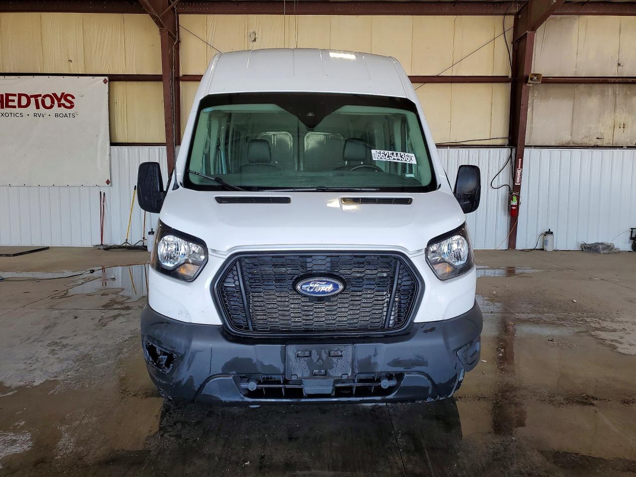 1FTBR1X88SKB08826 · 2025 FORD TRANSIT · 5/13