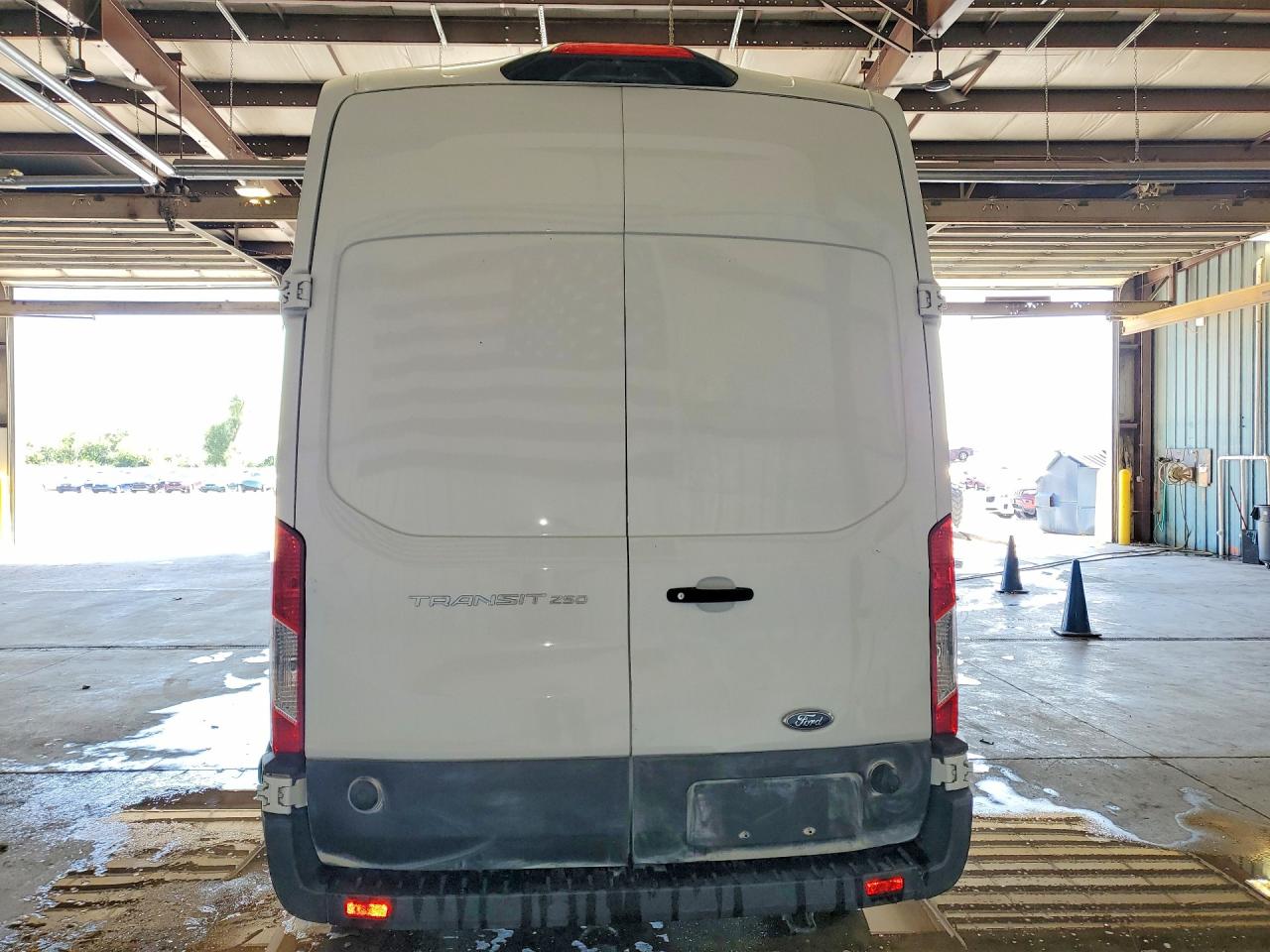 1FTBR1X88SKB08826 · 2025 FORD TRANSIT · 6/13